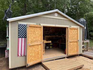 895 Hassell Dr, Clifton, TN 38425 - photo 7