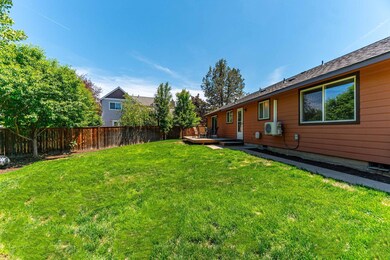 63544 Sierra Ct, Bend, OR 97701 - photo 3