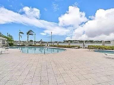 5001 Wiles Rd unit 101, Coconut Creek, FL 33073 - photo 3