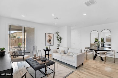 8-web-or-mls-8