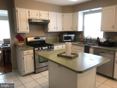 5238 Kingsbrook Dr, Frederick, MD 21703 - photo 4