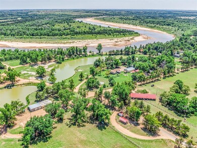 Twin lakes/fishing ponds