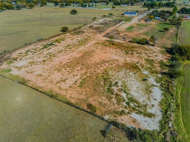 890 County Road 3798, Springtown, TX 76082 - photo 4