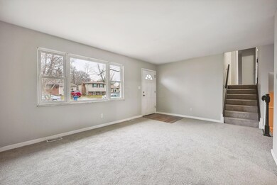 4-web-or-mls-4981-cryodon-blvd-n
