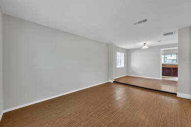 23106 Summergate Dr, Spring, TX 77373 - photo 5