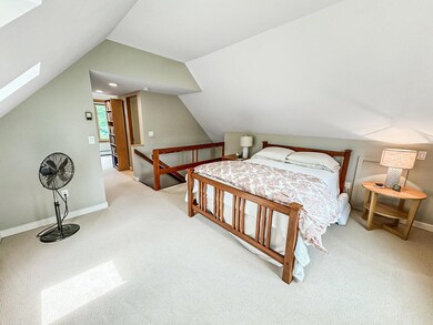 11 Bayfield Dr, Shelburne, VT 05482 - photo 7