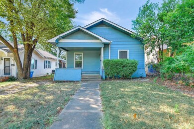 1218 W Main St, Denison, TX 75020 - photo 2