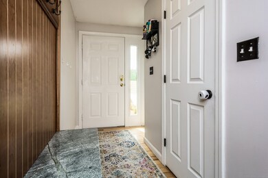 28 Southbridge Rd unit 308, Charlton, MA 01507 - photo 4