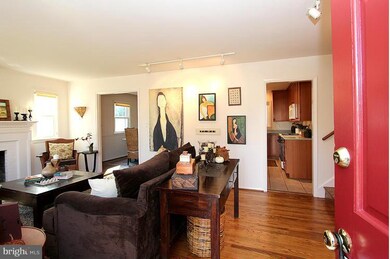 923 Croton Dr, Alexandria, VA 22308 - photo 5