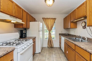 607 Moose Dr NW, Cedar Rapids, IA 52405 - photo 5