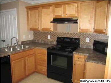 Nice Kitchen that offers appliances, washer and dr