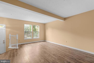 8524 Pine Meadows Dr, Odenton, MD 21113 - photo 6