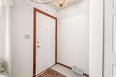 816 E 8th St, Mishawaka, IN 46544 - photo 2