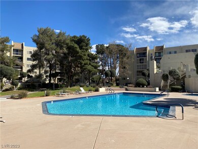 huge pool area