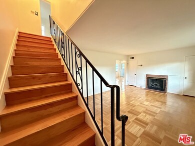 5560 Village Green, Los Angeles, CA 90016 - photo 4