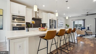 13232 Woodland Park Rd unit 1K, Herndon, VA 20171 - photo 3