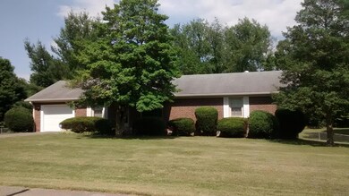 9321 Fern Bluff Ln, Louisville, KY 40229 - photo 6