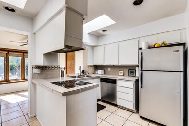 1019 E Manhatton Dr, Tempe, AZ 85282 - photo 4