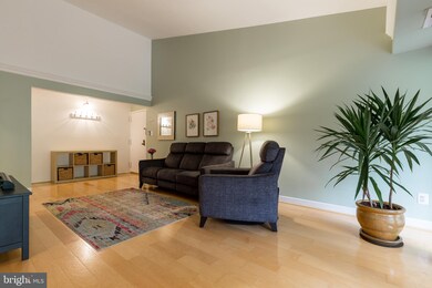 11833 Shire Ct unit 32C, Reston, VA 20191 - photo 6