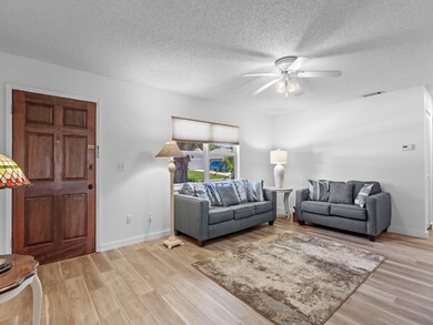 957 Devon Ave, Sebastian, FL 32958 - photo 3