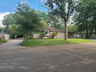 1007 12th St SW, Little Falls, MN 56345 - photo 2