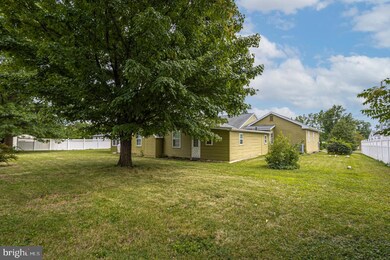 2357 High St, Reading, PA 19605 - photo 5