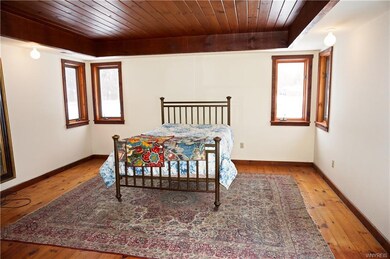 Spacious master bedroom
