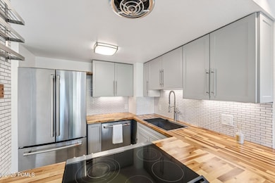 40 Spaulding Ct, Park City, UT 84060 - photo 2