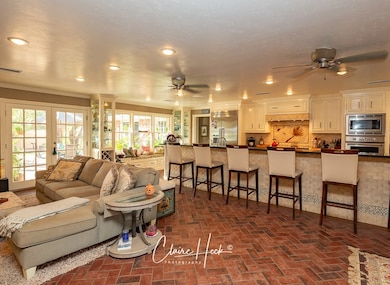 1611 W Pecan Ave, Midland, TX 79705 - photo 6