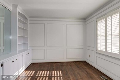 5731 Brewer House Cir, Rockville, MD 20852 - photo 4