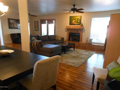 5-Living Room
