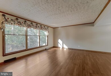 44722 Green Acre Ln, California, MD 20619 - photo 3