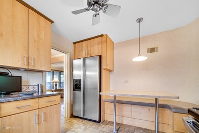 18531 Clyde Rd, Homewood, IL 60430 - photo 6