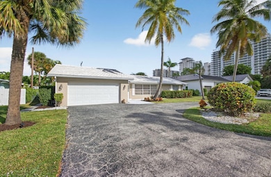 1242 N Harbor Dr, Riviera Beach, FL 33404 - photo 3