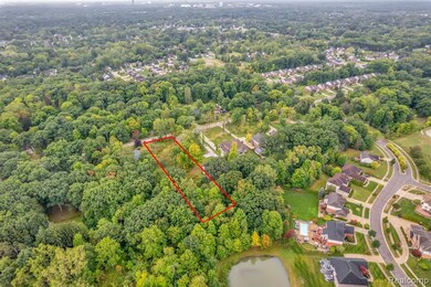 3459 Hazelton Ave, Rochester Hills, MI 48307 - photo 2