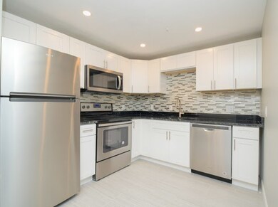 232 Canton St unit 211, Randolph, MA 02368 - photo 2