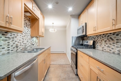 4117 W Rivers Edge Cir unit 1, Milwaukee, WI 53209 - photo 5