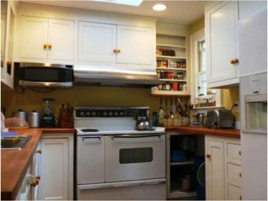 66 Willett Rd, Saunderstown, RI 02874 - photo 4