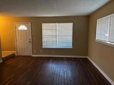1712 N Travis St unit 1714, Sherman, TX 75092 - photo 2