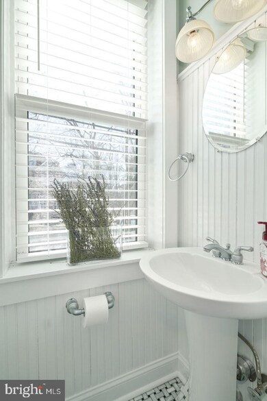 66 Payson Ave, Audubon, NJ 08106 - photo 5