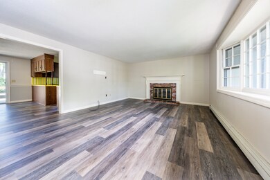 Open to Dining Area