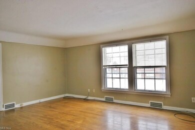 Plenty of natural light in this living room...