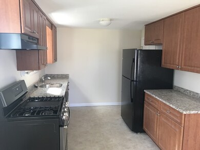 3 Wedgewood Ave, Billerica, MA 01821 - photo 4