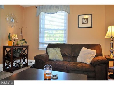 334 N 4th St, Souderton, PA 18964 - photo 4