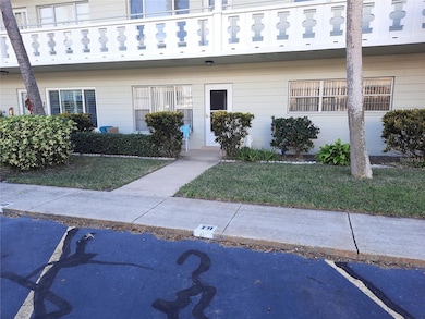 2401 Ecuadorian Way unit 19, Clearwater, FL 33763 - photo 4