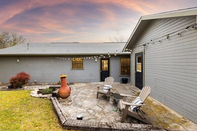 908 Henrietta St, Fredericksburg, TX 78624 - photo 2