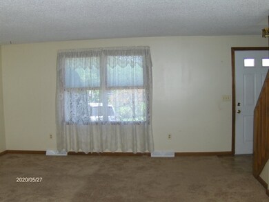 56 Trudeau Dr unit 3C, West Brookfield, MA 01585 - photo 3