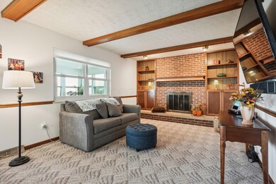 26-web-or-mls-7229-hoover-rd