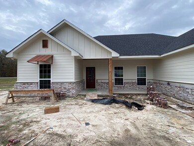111 Joshua Ln, Lufkin, TX 75904 - photo 2