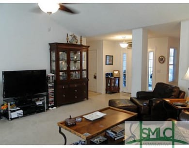 Den/Family/Great Room. Cathedral Ceilings